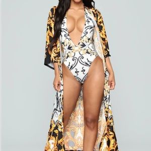 Expensive taste 2 piece tankini size Large